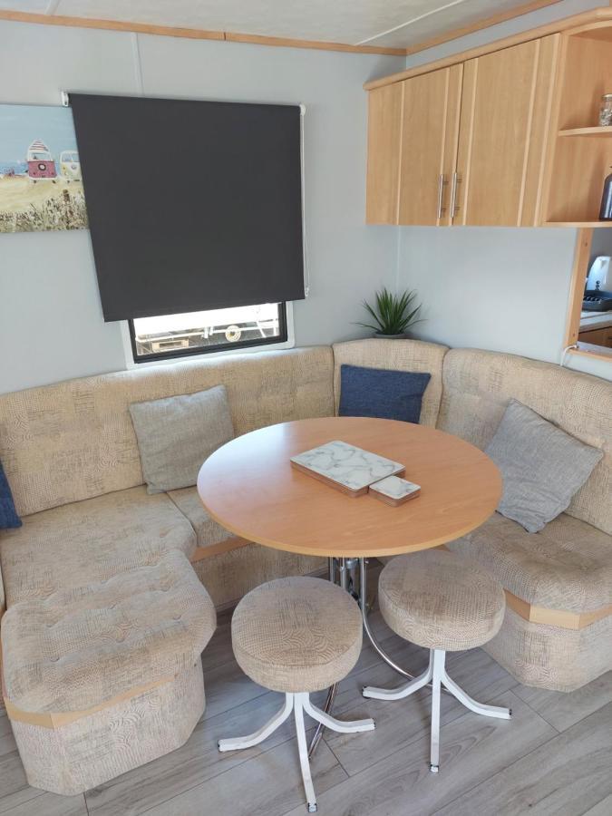 Above & Beyond Caravans Rhyl Luaran gambar
