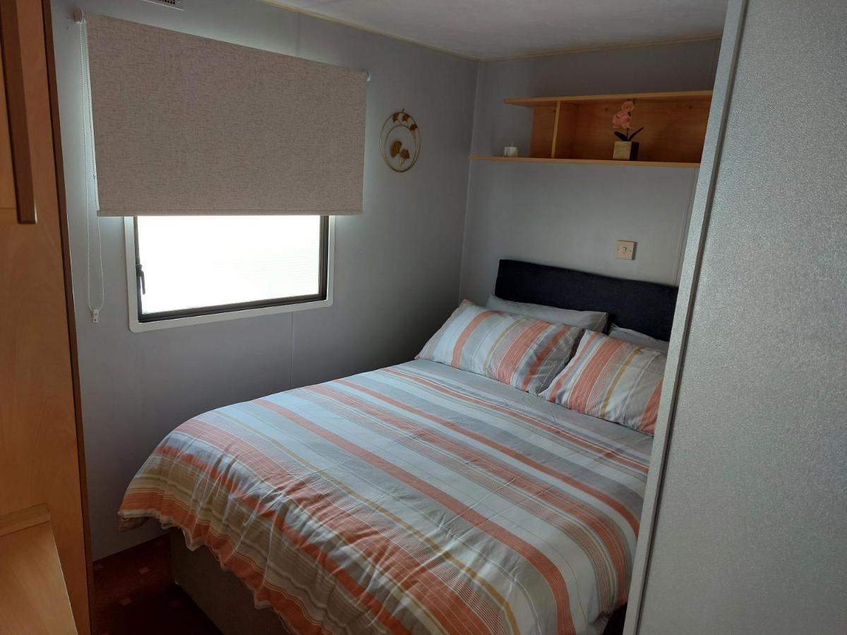 Above & Beyond Caravans Rhyl Luaran gambar